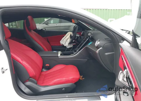 2026 Mercedes-Benz Cle 300 z USA, uszkodzony, nr VIN W1KMJ4HB0TF101218